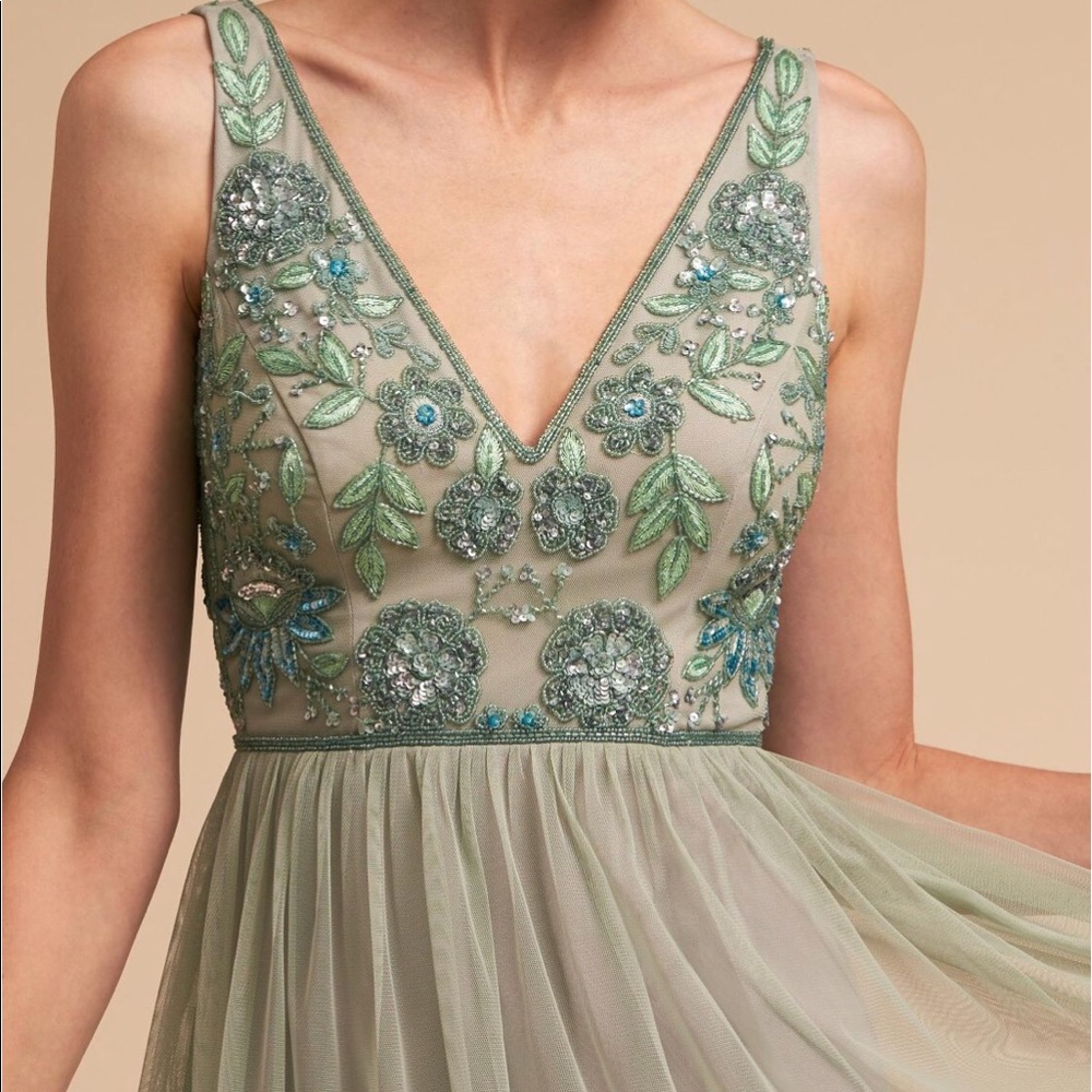 ISO: BHLD: hibiscus dress. Aqua mist